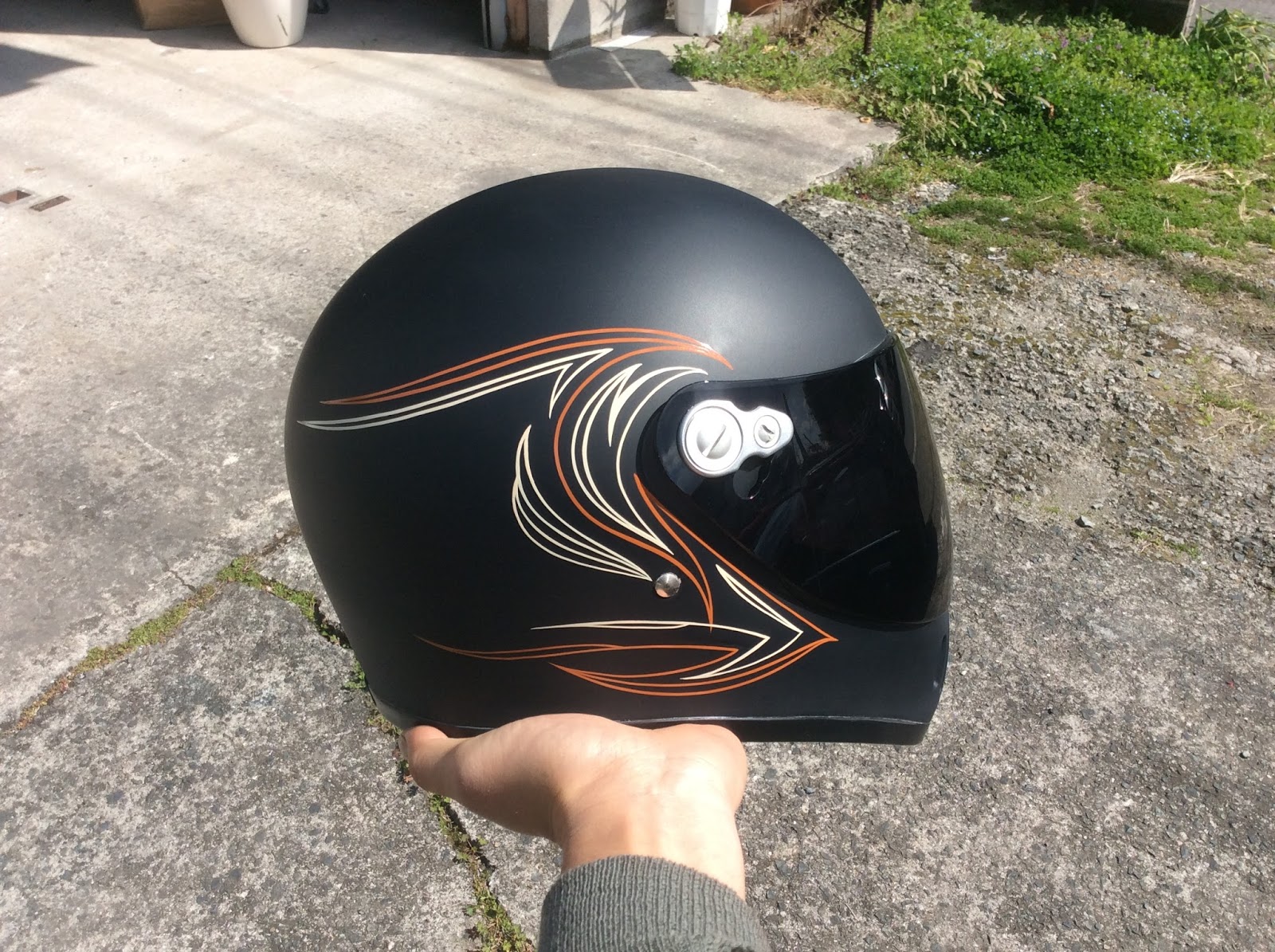 ORVIS ONE 熊本 バイク 塗装: helmet ピンストライプ